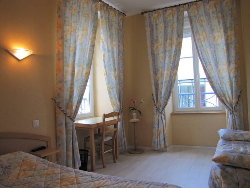 Hotel La Renaissance Cherbourg-en-Cotentin Zewnętrze zdjęcie