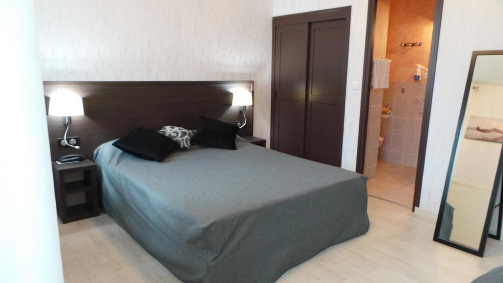 Hotel La Renaissance Cherbourg-en-Cotentin Zewnętrze zdjęcie