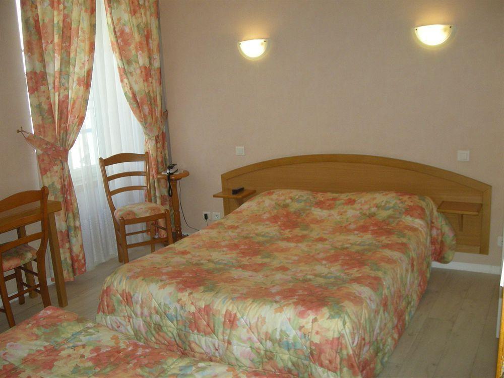 Hotel La Renaissance Cherbourg-en-Cotentin Zewnętrze zdjęcie