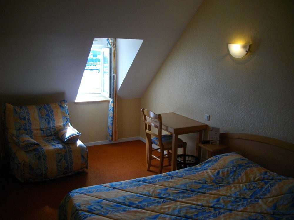 Hotel La Renaissance Cherbourg-en-Cotentin Zewnętrze zdjęcie